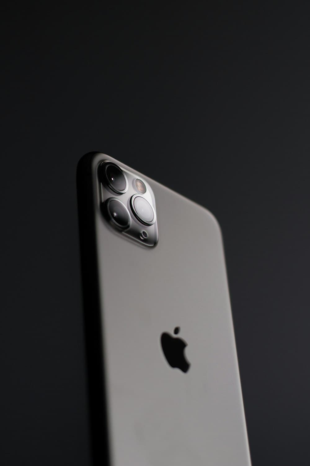 Что делать, если iPhone упал в воду